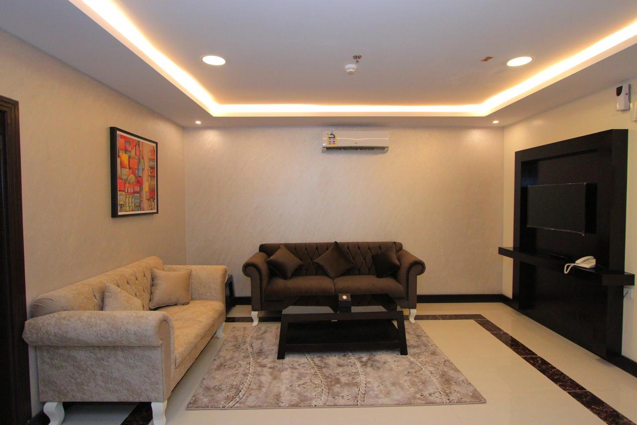 Qasr Rayana Aparthotel ブライダ エクステリア 写真