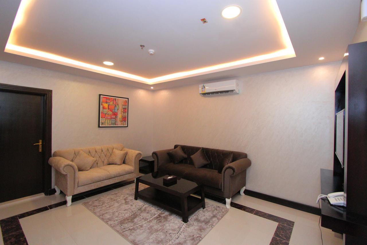 Qasr Rayana Aparthotel ブライダ エクステリア 写真