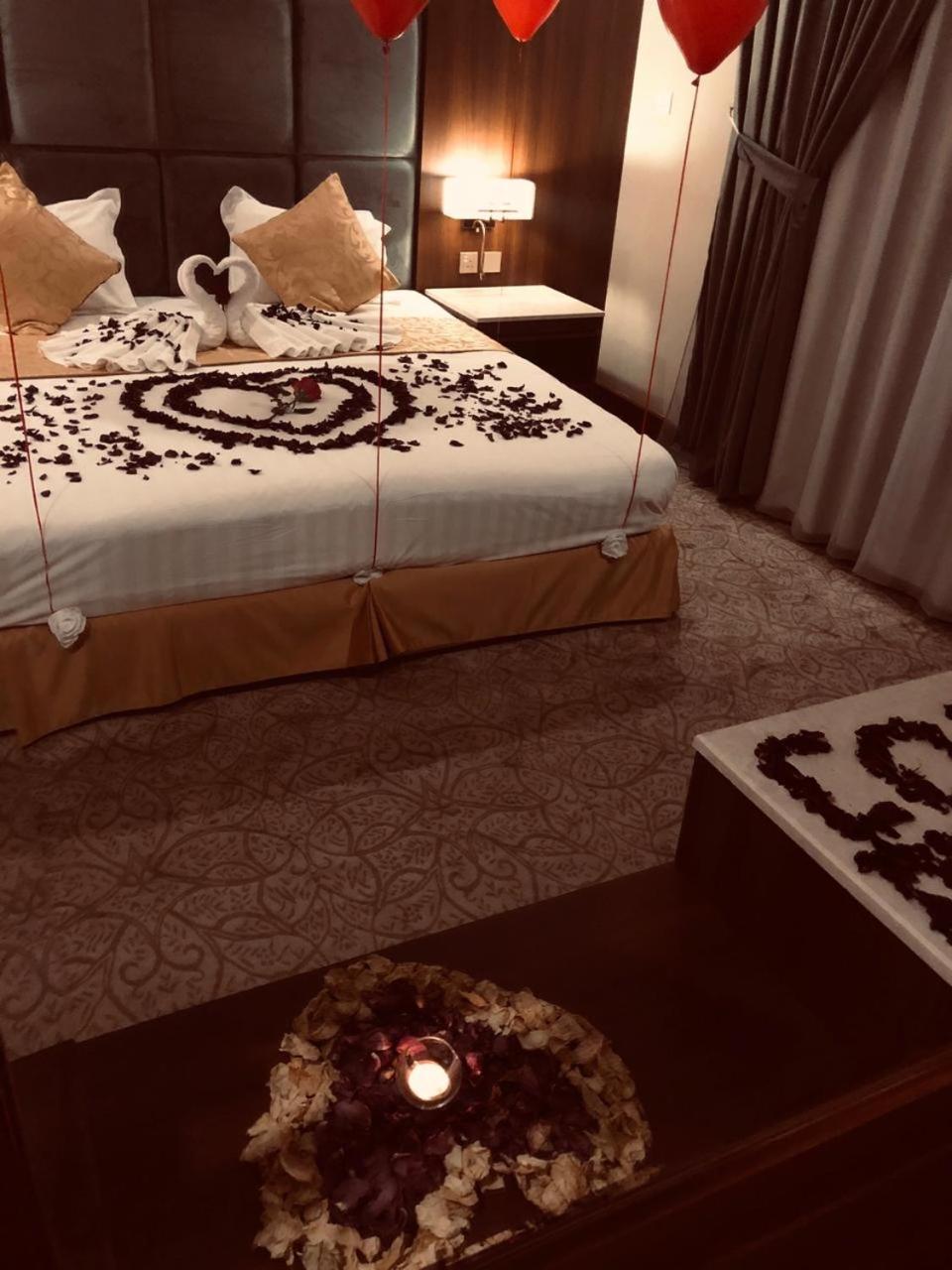 Qasr Rayana Aparthotel ブライダ エクステリア 写真